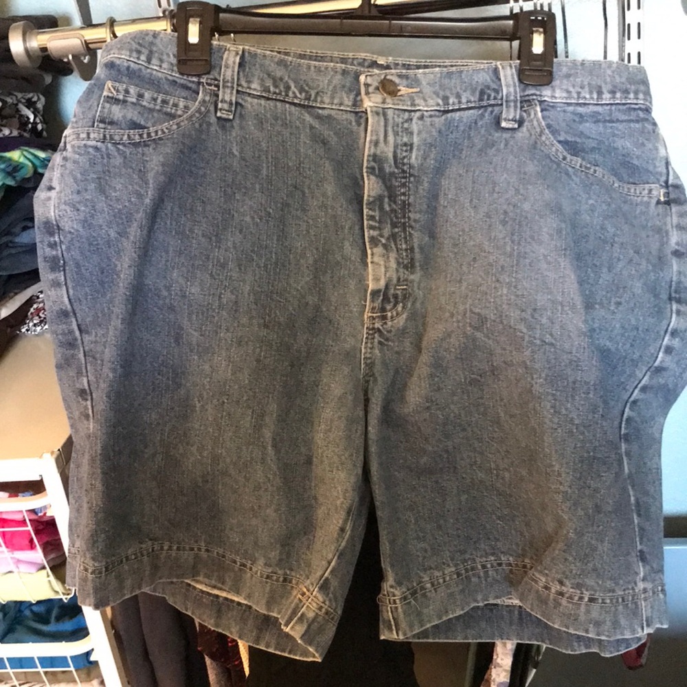 Riders by lee, denim shorts, Size 16